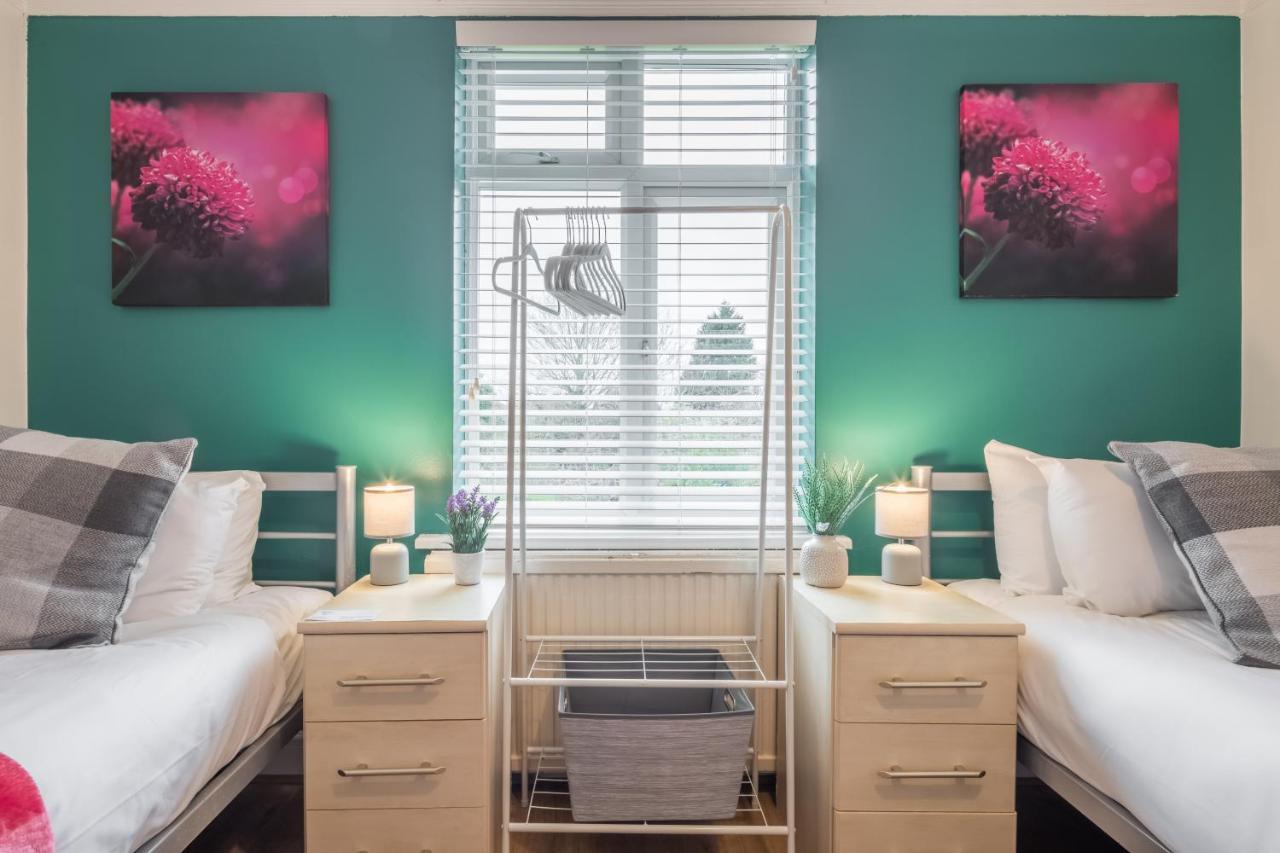 Private Room 6 With Kitchenette By Cb Stays No Minimum Stays CBG Exterior foto
