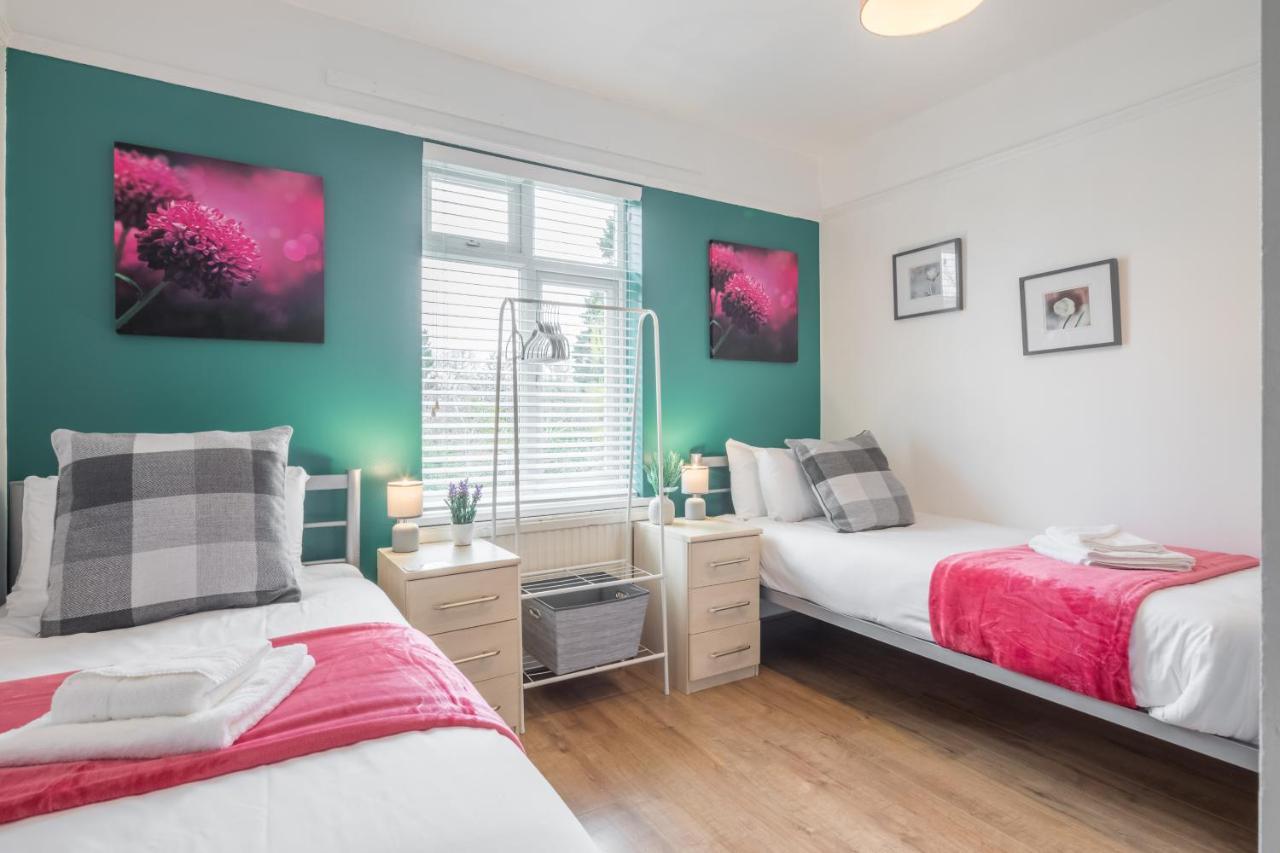 Private Room 6 With Kitchenette By Cb Stays No Minimum Stays CBG Exterior foto